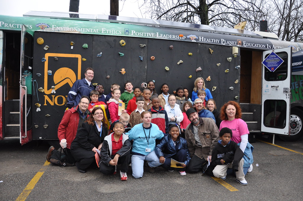 Washington Irving Elementary students visit the bus Washington Irving Elementary students visit the bus