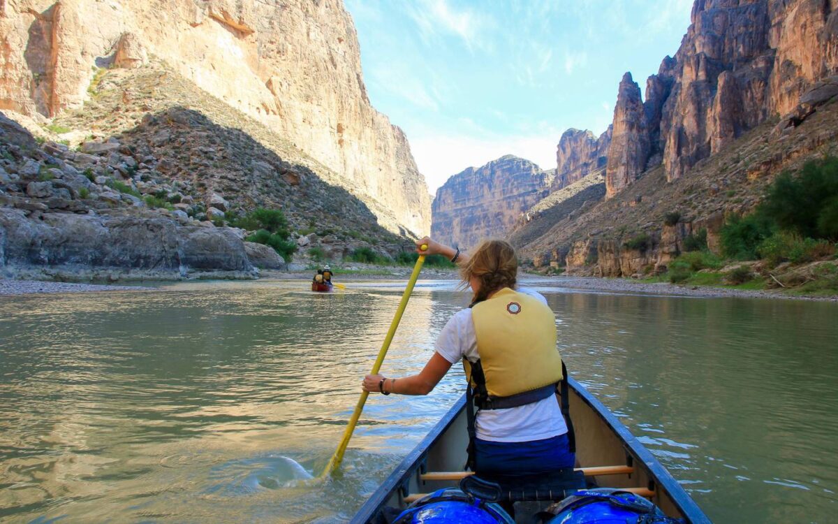 Students paddling down the Rio Grande as part of a two week canoe expedition.
