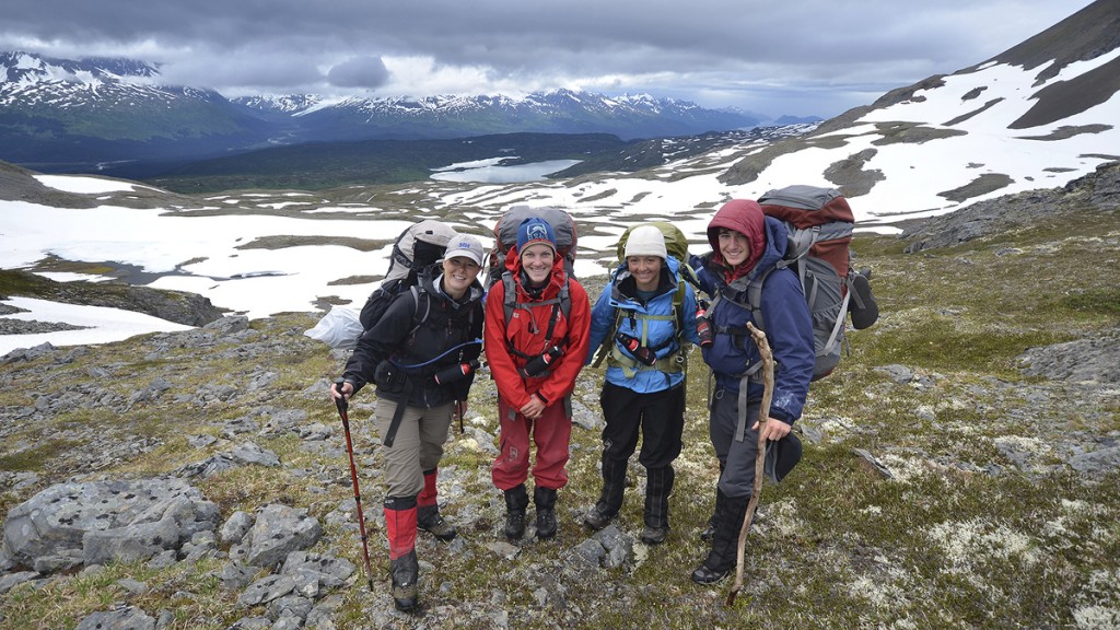 nols-alaska-backpacking-expedition-students