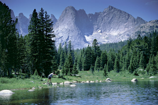 Fly fishing in the Wind River Range, Wyoming
