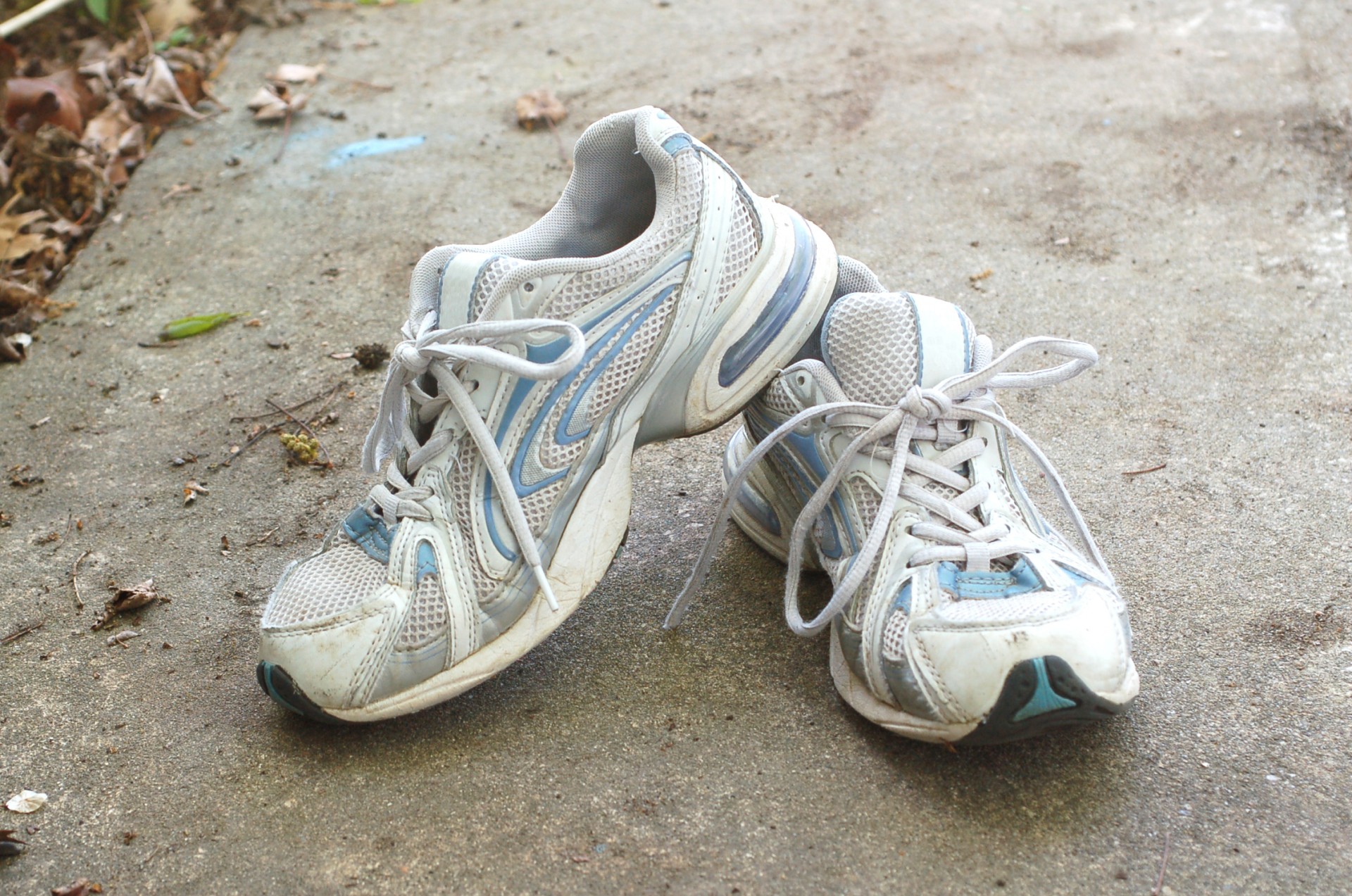 Shoes for exercise Shoes for exercise